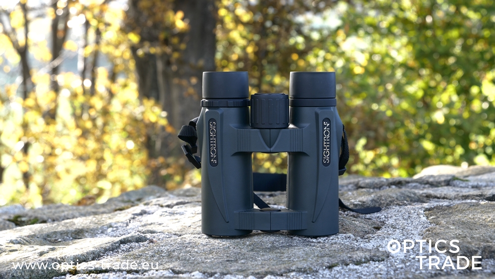 Sightron SII Blue Sky Compact binoculars